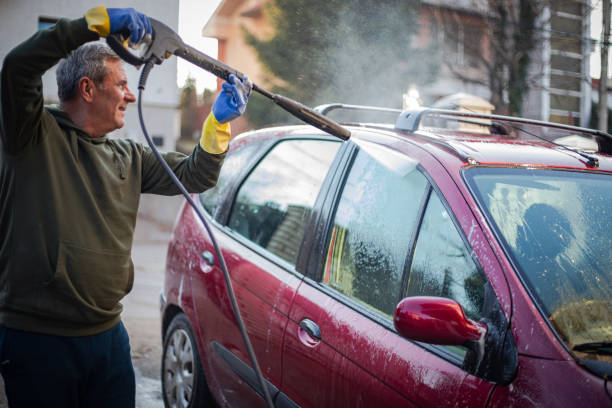 Best Residential Pressure Washing Services  in Roundup, MT